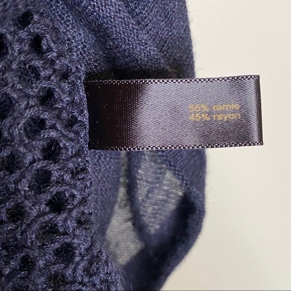 Outback Red Navy Blue Open Knit Back Light Sweater - Picture 4 of 7